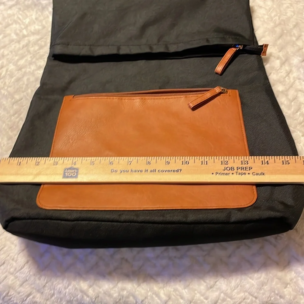 DSW BACKPACK BLACK CANVAS W BROWN VEAGAN LEATHER STRAPS AND OUTER ZIPPER POUCH 🆕